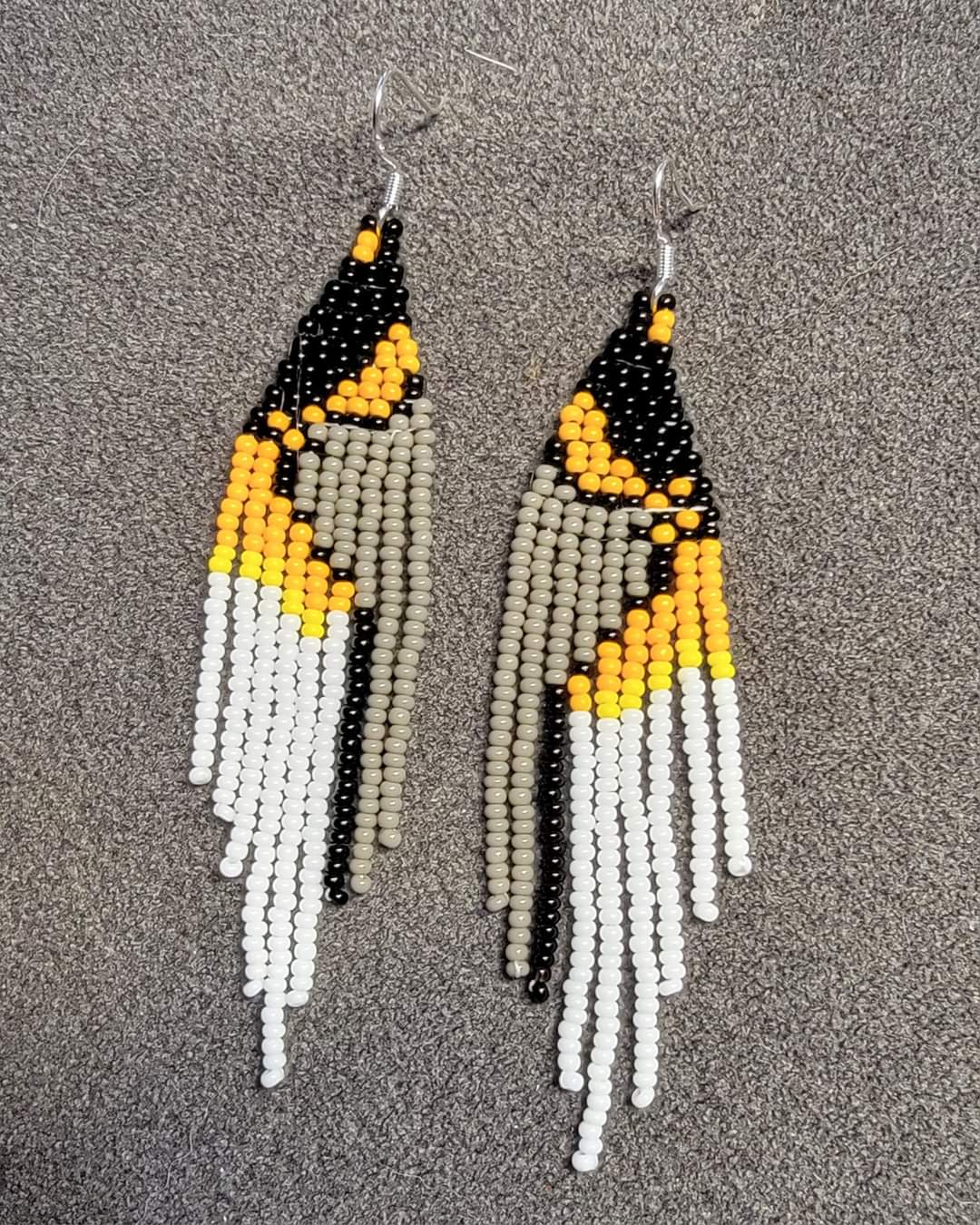 Beaded Penguin 🐧 Earrings